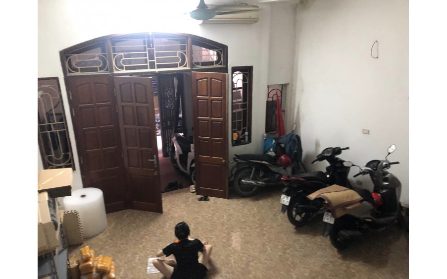 CHO THUÊ NHÀ NGUYÊN CĂN NGÕ BA GÁC NGUYỄN TRÃI, 3 TẦNG, 55M, MT 5M, GIÁ 13 TRIỆU (CTL)